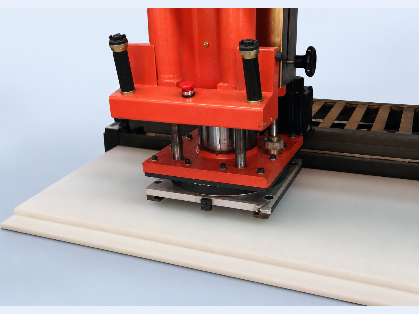 dcr-automatic-3-axis-pinch-grab-detail
